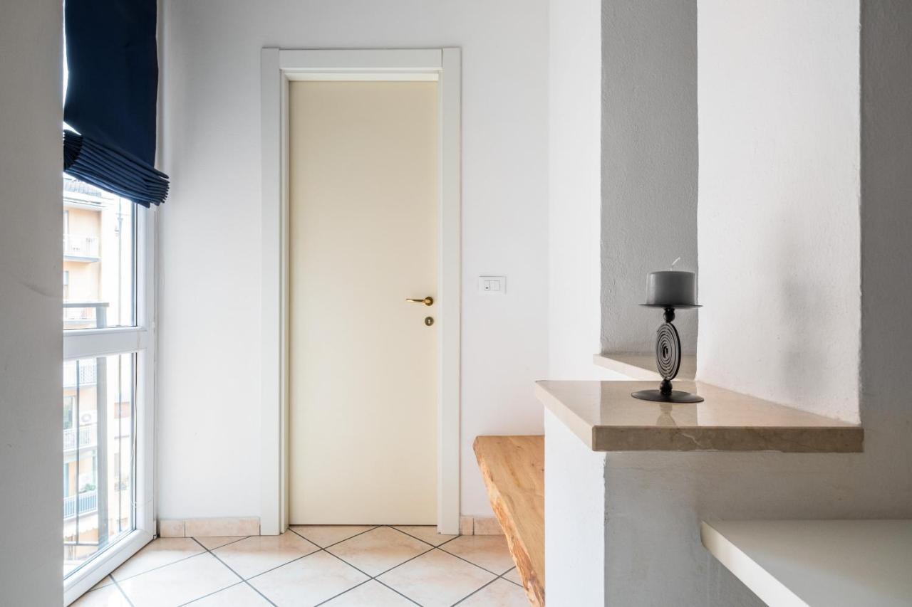 Delia'S Studios In The City Center By Wonderful Italy Bolonia Zewnętrze zdjęcie